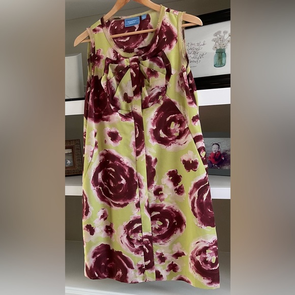 Simply Vera Vera Wang Dresses & Skirts - Simply Vera Vera Wang Sleeveless Dress floral Sz 4